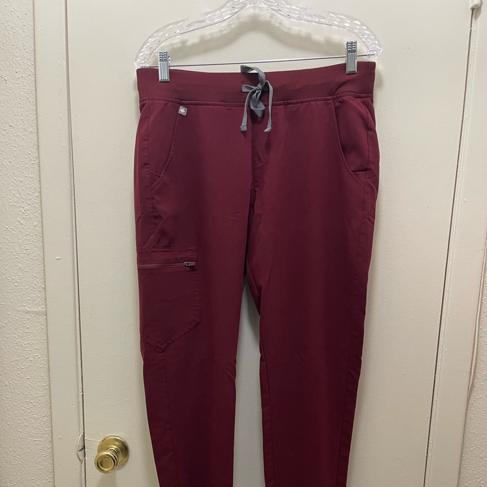 Figs Women's Zamora Scrub Joggers in Burgundy Medium Tall